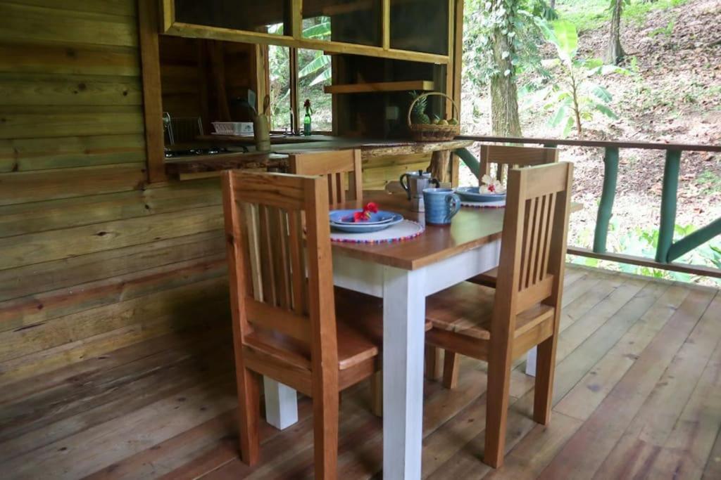 Jungle Beach 2 Bedroom Cottage Bocas del Toro Exteriör bild